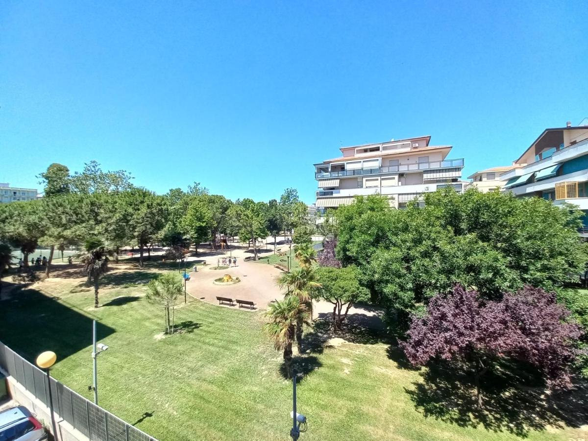 La Stanza Dell'Architetto Hotel Pescara Kültér fotó